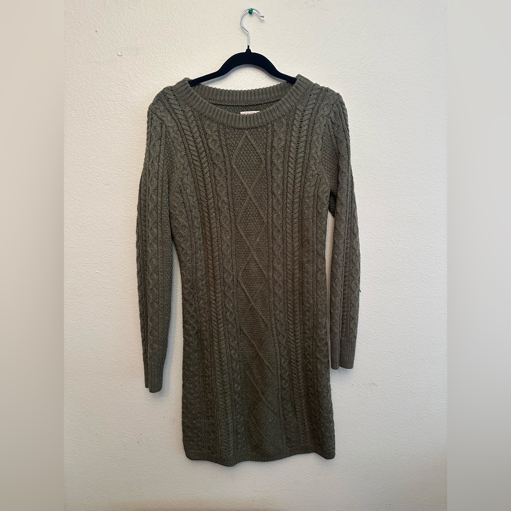 Merona Olive Green Cable Knit Long Sleeve Dress